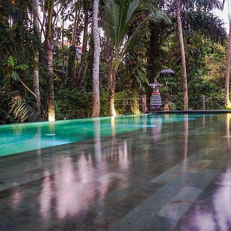 Hotel Six Cubes Ubud Exterior foto